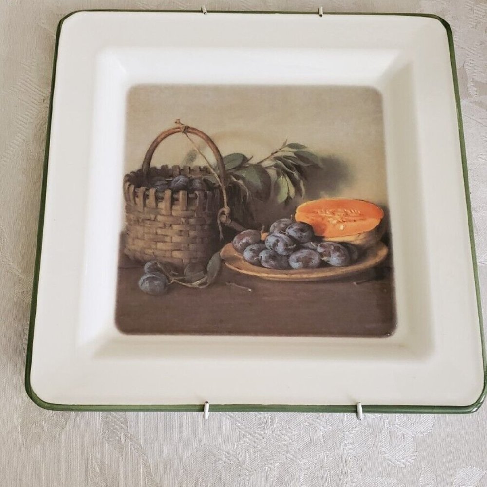 Vintage Beautiful Plate by Brunelli 7.75 square w/green border